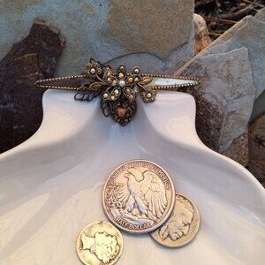 Vintage Cara Stimmel Collage Brooch